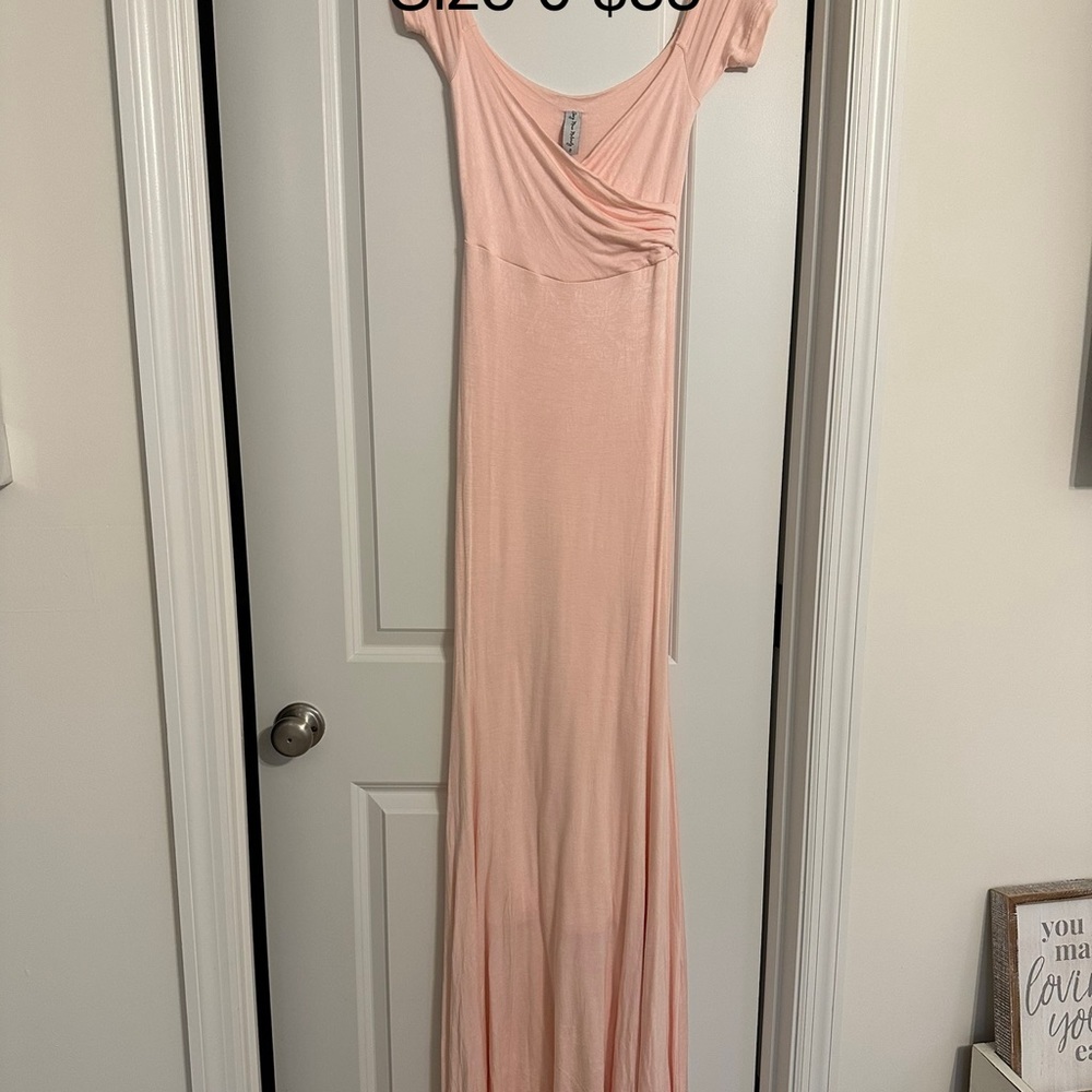 Size 0 Blush Pink - Sexy mama Maternity sweetheart flare maternity gown
